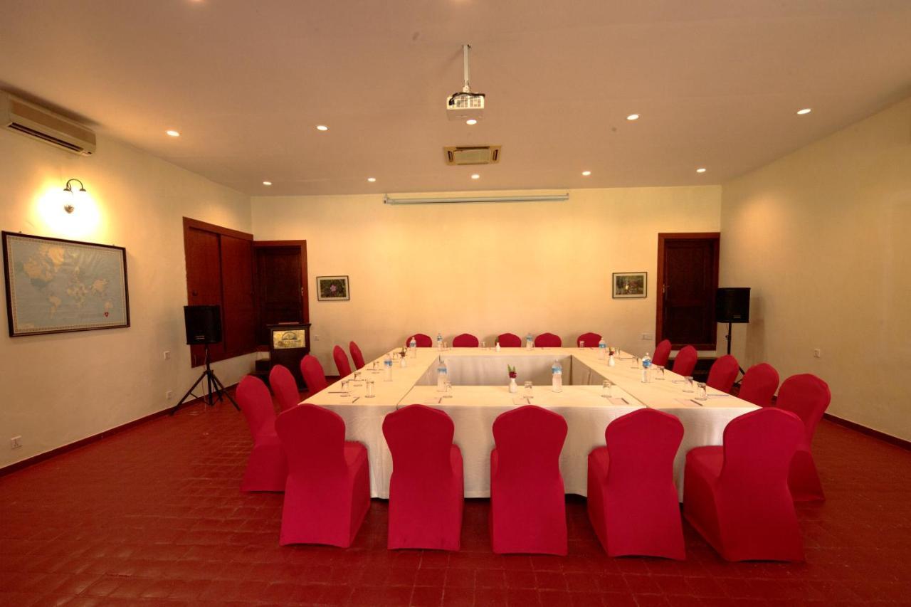 Fish Tail Lodge Pokhara Buitenkant foto