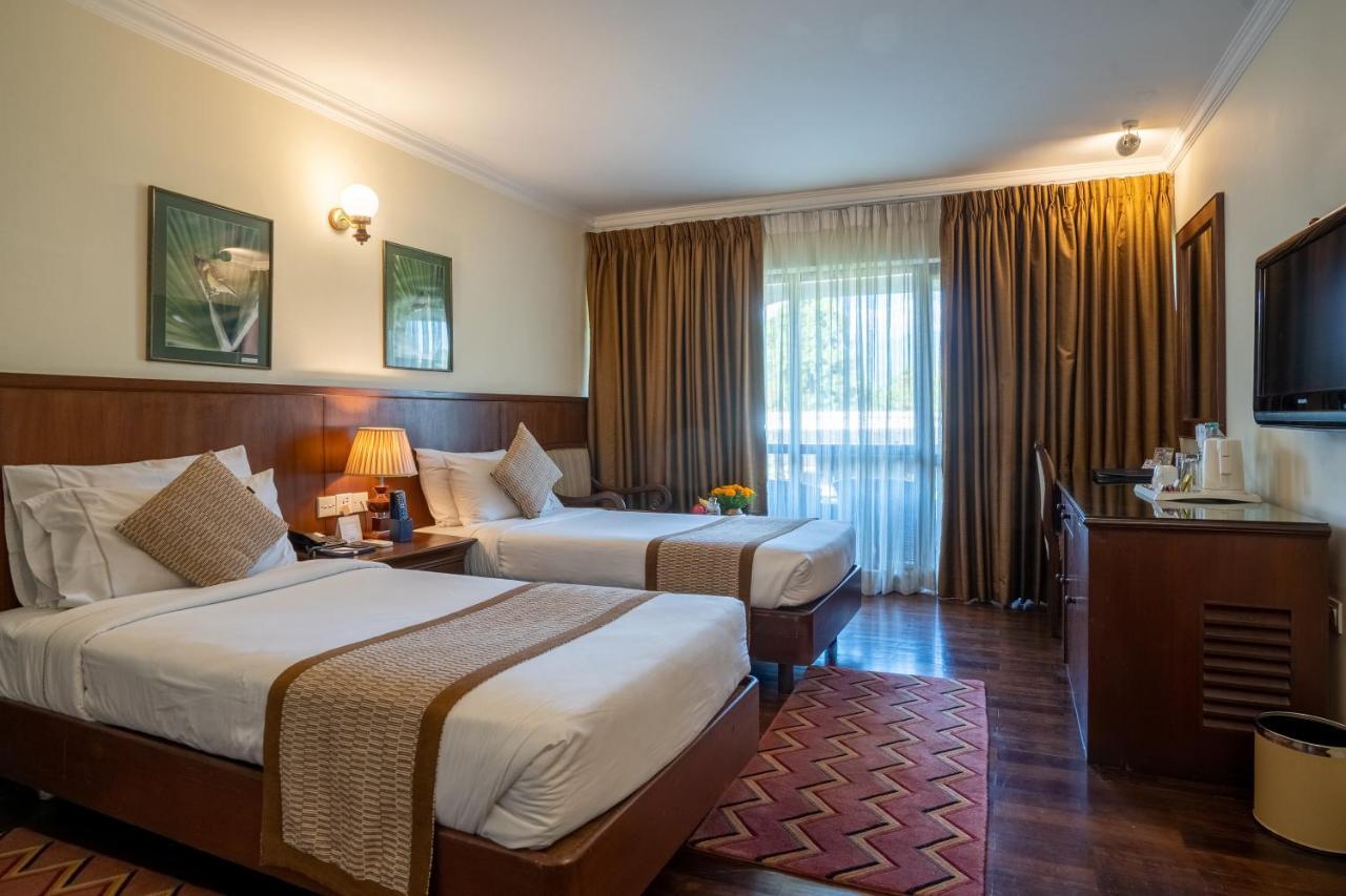 Fish Tail Lodge Pokhara Buitenkant foto