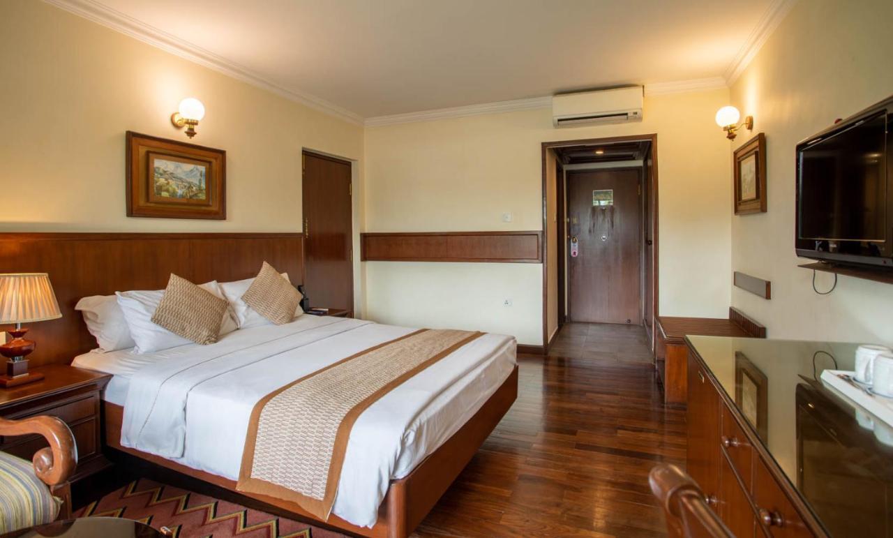 Fish Tail Lodge Pokhara Buitenkant foto
