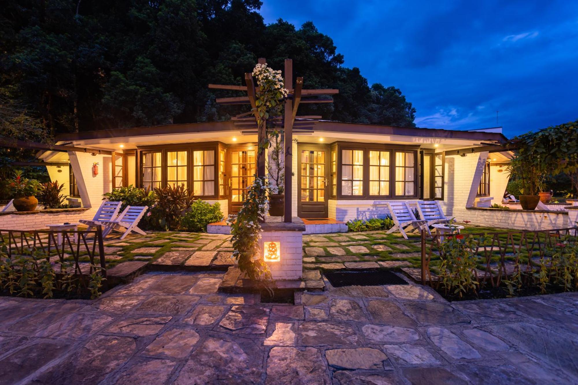 Fish Tail Lodge Pokhara Buitenkant foto