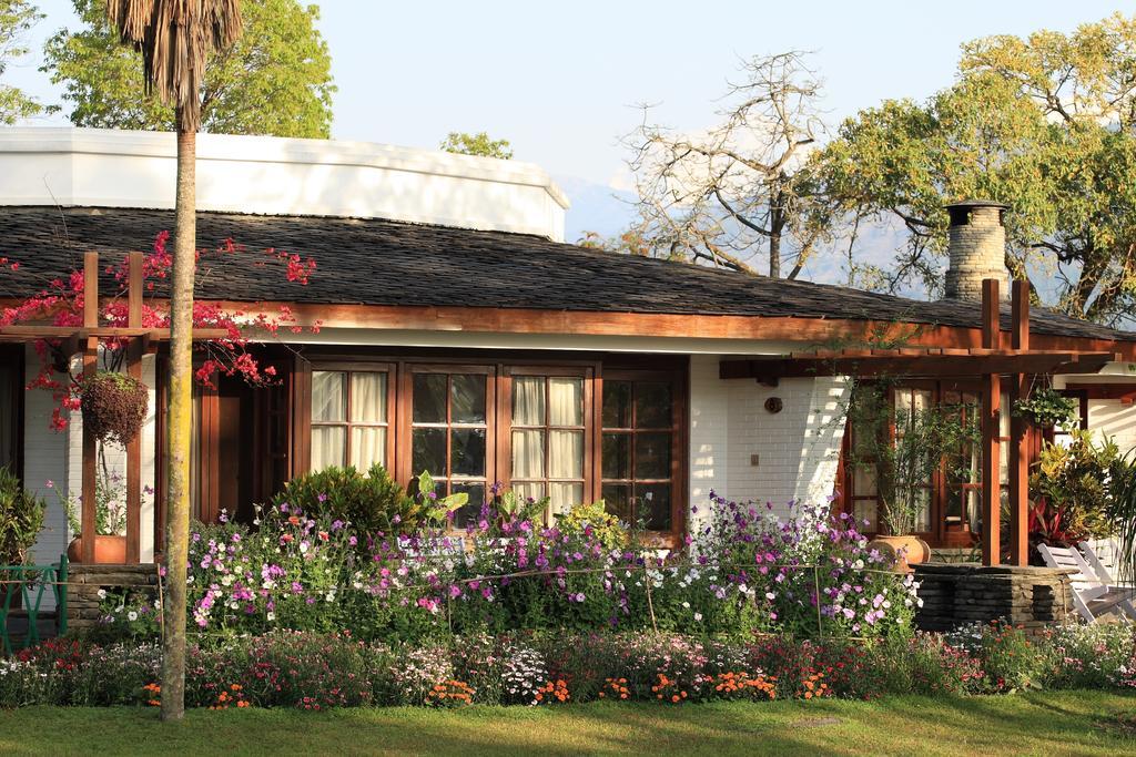 Fish Tail Lodge Pokhara Buitenkant foto