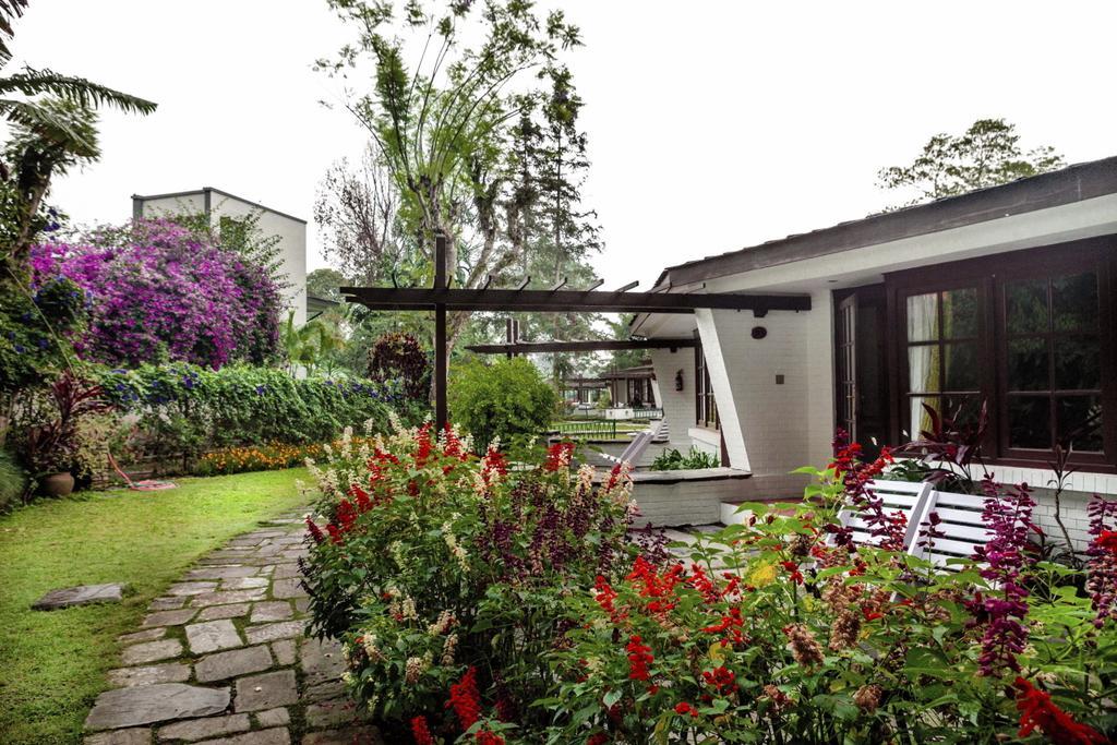 Fish Tail Lodge Pokhara Buitenkant foto
